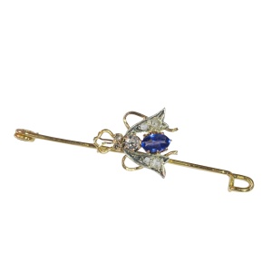 Vintage antique gold diamond fly on bar brooch